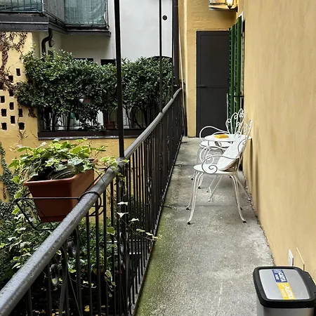 Residenza Pesce D'oro 베르바니아
