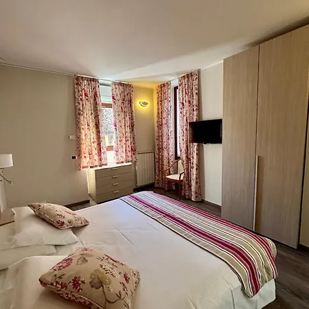 Residenza Pesce D'oro Apartmanhotel 3*