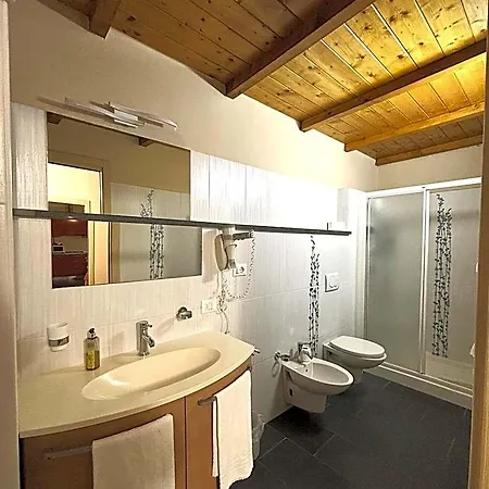 아파트호텔 Residenza Pesce D'oro 베르바니아