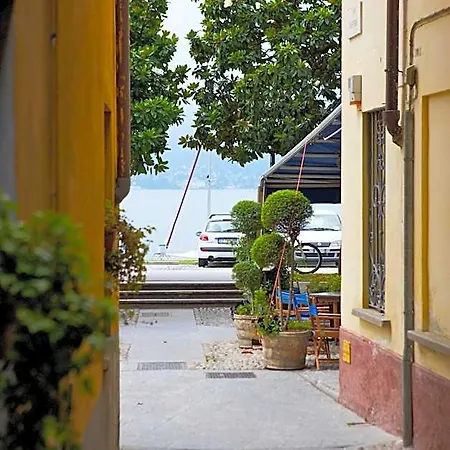 Residenza Pesce D'oro 아파트호텔 3*