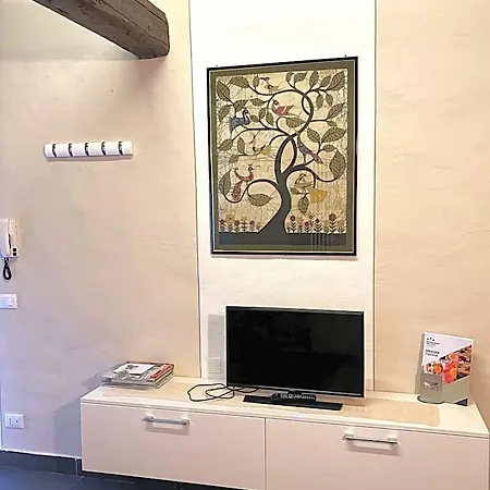 Residenza Pesce D'oro 아파트호텔 베르바니아
