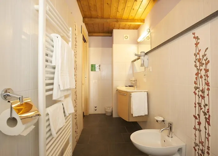Residenza Pesce D'oro Aparthotel Verbania