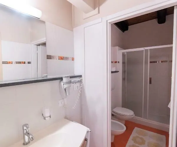 Aparthotel Residenza Pesce D'oro Verbania